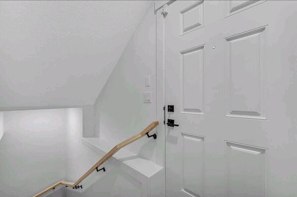 Calgary 2 bedrooms Basement for rent. Property photo: 616446-2