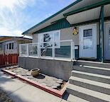 Charming Updated 3-Bedroom Main Floor Duplex - New windows & Private Laundry