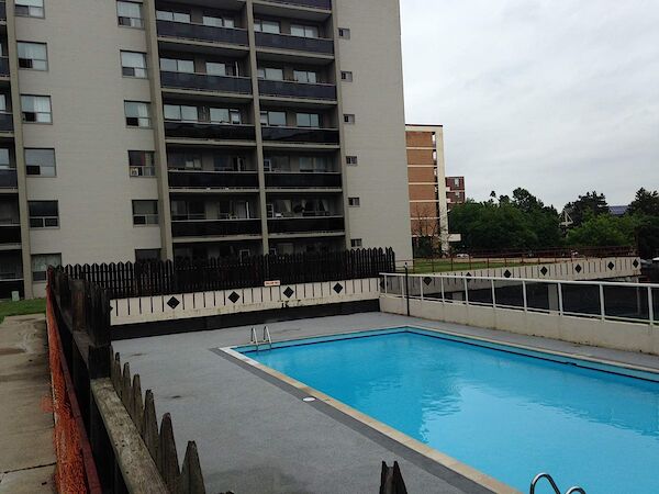 Markham 2 bedrooms Apartment for rent. Property photo: 620761-2