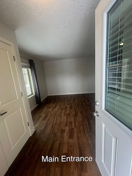 Calgary 3 bedrooms Townhouse for rent. Property photo: 621307-2
