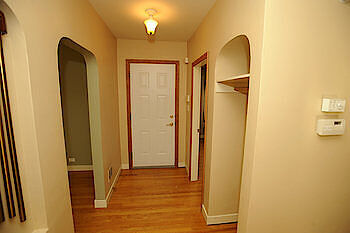 Calgary 2 bedrooms Main Floor for rent. Property photo: 621793-3