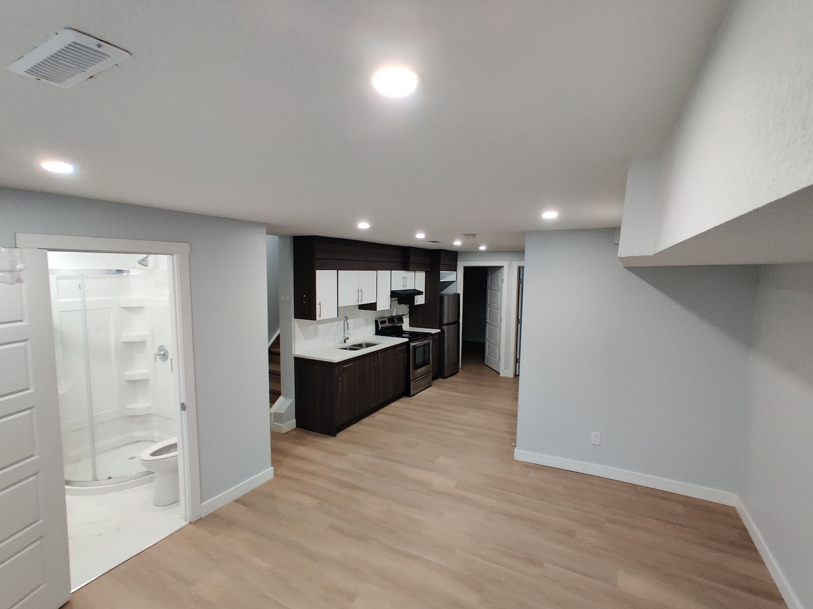 Calgary 2 bedrooms Basement for rent. Property photo: 622341-1