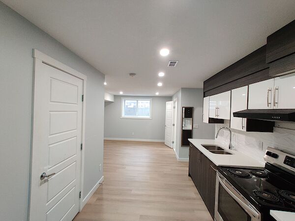 Calgary 2 bedrooms Basement for rent. Property photo: 622341-2