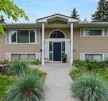 1 Room in 3 Bed legal Basement– good location near UofC, Transit