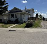 BASEMENT - Spacious & well lit 2-BR and 1 bath Home for Rent in Coventry Hills!