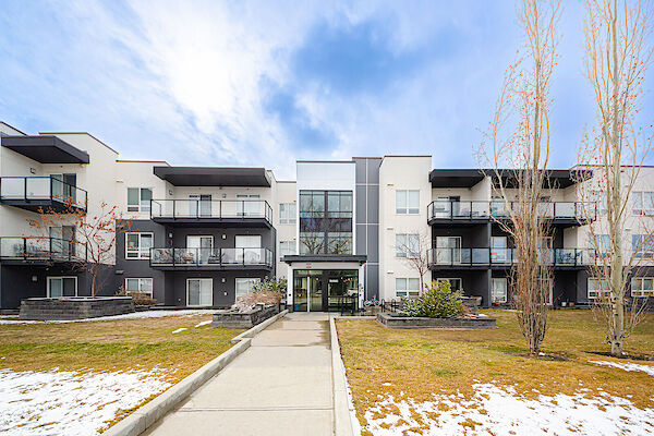 Calgary 2 bedrooms Condo Unit for rent. Property photo: 624144-2