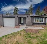 5 Bedroom House With Basement Suite Calgary NW