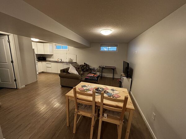 Calgary 2 bedrooms Basement for rent. Property photo: 624486-2