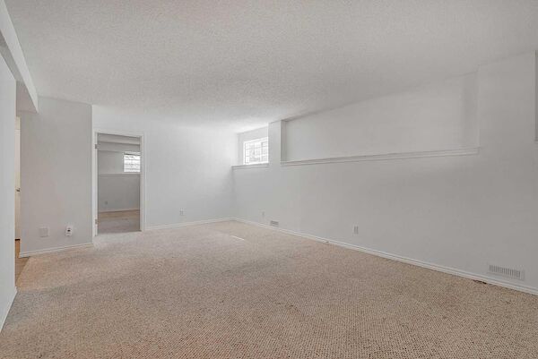 Calgary 1 bedroom Basement for rent. Property photo: 626838-3