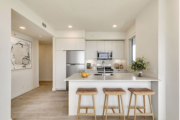 Calgary 1 bedroom Condo Unit for rent. Property photo: 627366-3