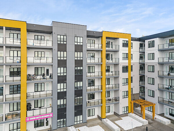 Calgary 2 bedrooms Condo Unit for rent. Property photo: 627524-2