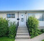Bright Private Room  – Prime NW Calgary, Steps to U of C & Parks