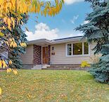 Dalhousie Main Floor Bungalow 3 bedrooms 1 full bathroom for RENT