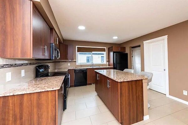 Calgary 3 bedrooms Duplex for rent. Property photo: 628577-3