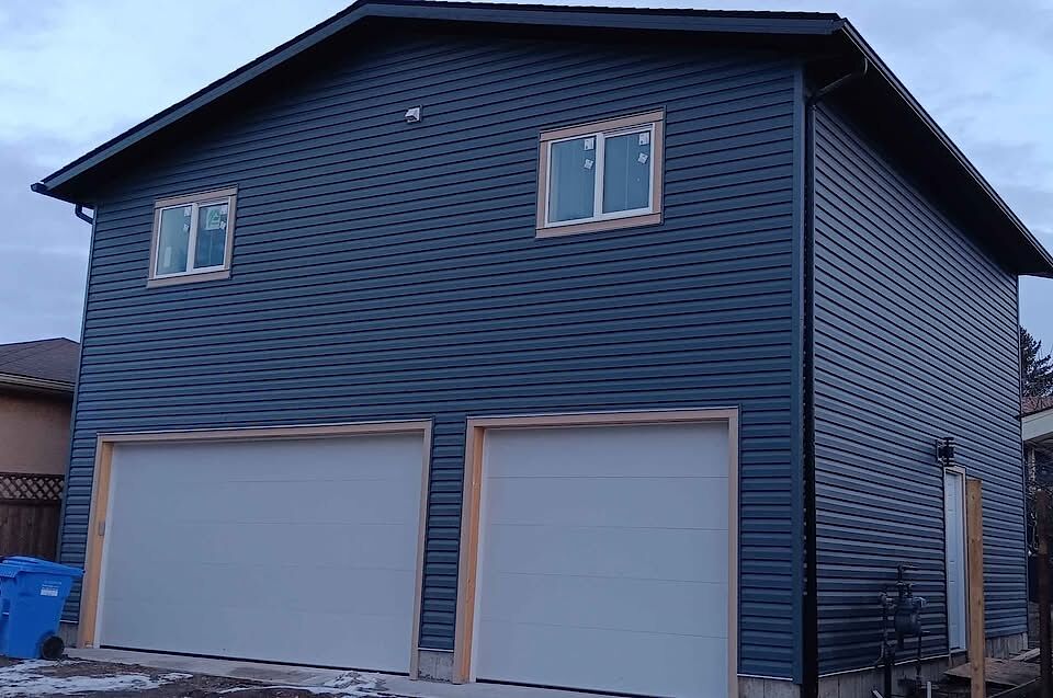 Calgary 2 bedrooms Garage Suite for rent. Property photo: 631502-1