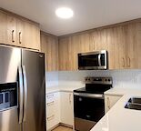 2 Bedrooms Luxury Walkout basement in Aspen Woods near 69st. Station
