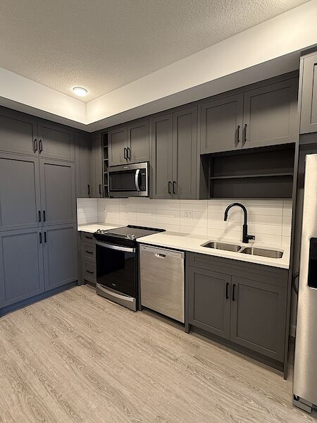 Calgary 1 bedroom Condo Unit for rent. Property photo: 631849-2