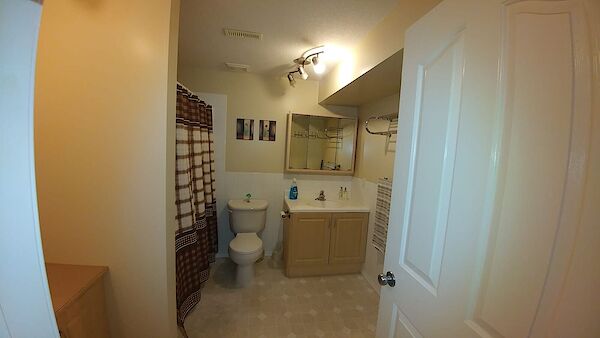 Calgary 2 bedrooms Basement for rent. Property photo: 632595-3