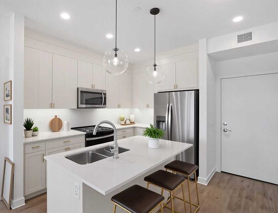 Chestermere 2 + Den bedrooms Condo Unit for rent. Property photo: 632915-1