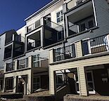 UPDATED 1 BEDROOM JUST OF 17 AVE SW AVAILABLE NOW!