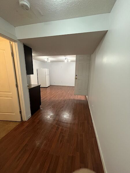 Calgary 1 bedroom Basement for rent. Property photo: 633653-2