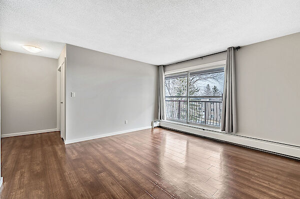 Calgary 1 bedroom Condo Unit for rent. Property photo: 634078-2