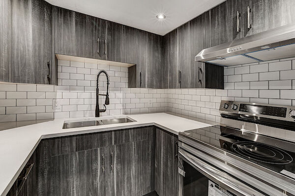 Calgary 2 bedrooms Basement for rent. Property photo: 634150-2