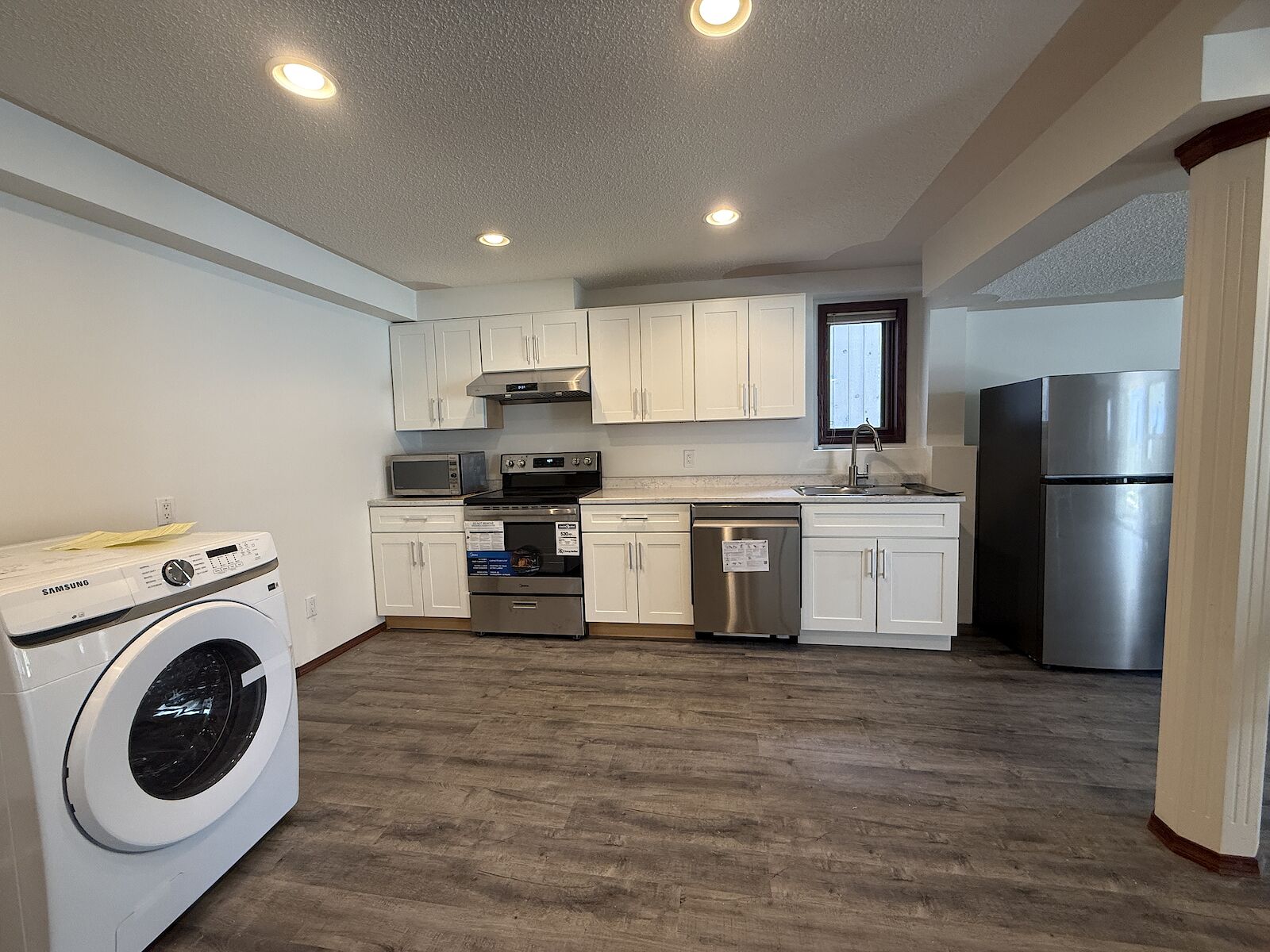 Calgary 1 bedroom Basement for rent. Property photo: 634173-1
