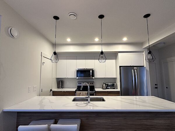 Calgary 3 bedrooms Townhouse for rent. Property photo: 634717-3