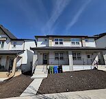 BEAUTIFUL, BRIGHT 3-Bedroom DUPLEX in VERMILLION HILL