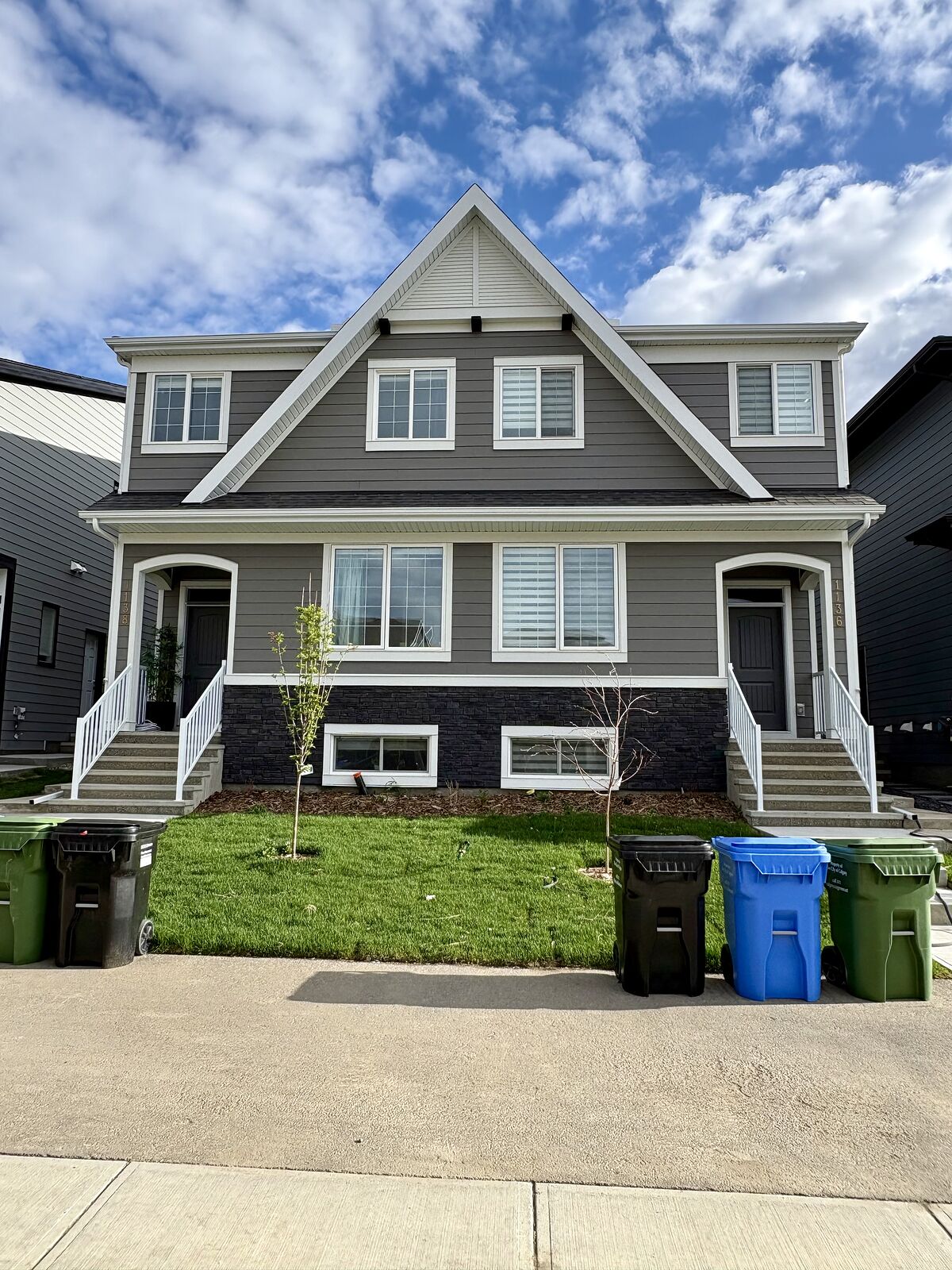 Calgary 3 + Den bedrooms Main Floor for rent. Property photo: 635421-1