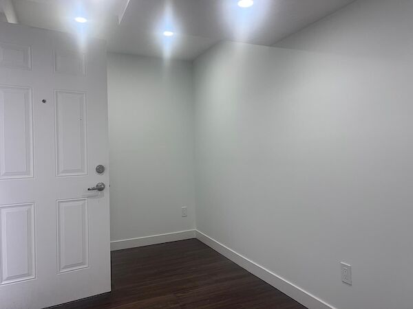 Calgary 1 bedroom Basement for rent. Property photo: 635843-3