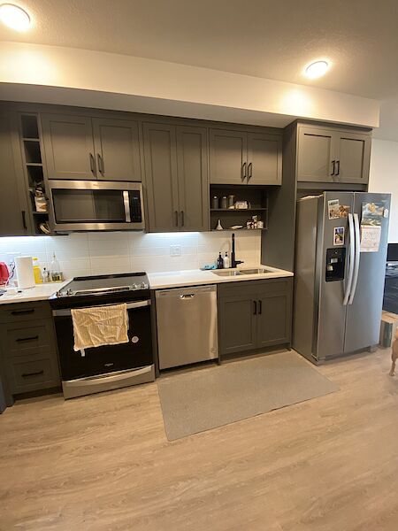 Calgary 1 bedroom Condo Unit for rent. Property photo: 636378-3