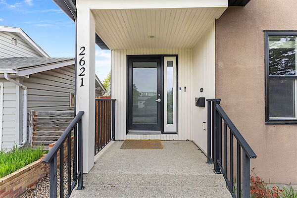 Calgary 4 bedrooms Duplex for rent. Property photo: 636379-2