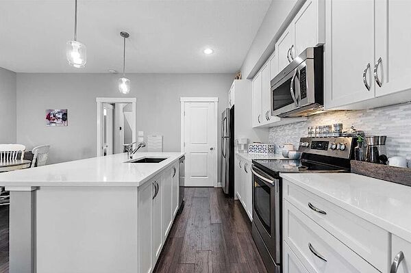 Calgary 3 bedrooms Main Floor for rent. Property photo: 636996-3