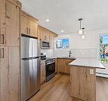 Renovated 1 Bedroom in the Heart of Sunnyside!