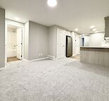 Attractive  Newly 2 Bed+1 Bath Legal 2nd suite in Livingston