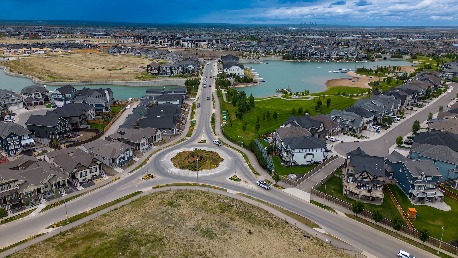 Calgary 2 bedrooms Condo Unit for rent. Property photo: 638440-1