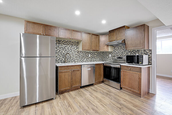 Calgary 2 bedrooms Basement for rent. Property photo: 639381-3