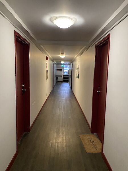 Calgary 1 bedroom Apartment for rent. Property photo: 639739-2