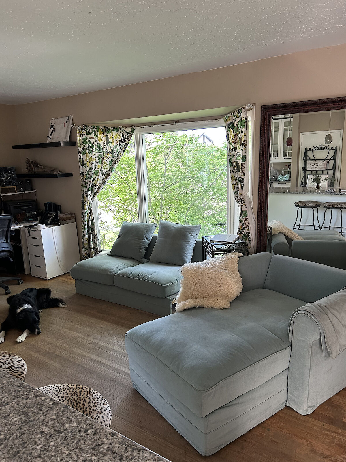 Calgary 2 bedrooms Main Floor for rent. Property photo: 639878-1