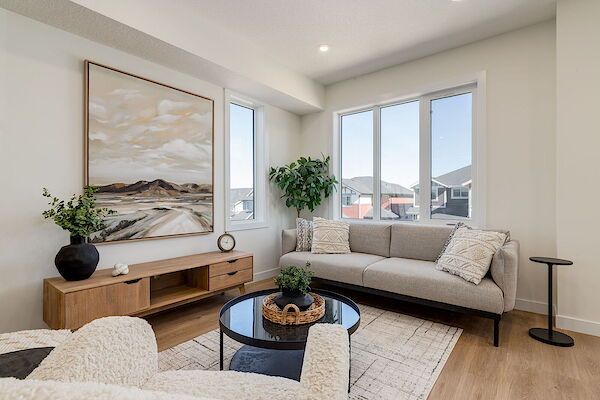 Cochrane 3 bedrooms Townhouse for rent. Property photo: 640276-2