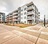 Beautiful 2 Bedroom Condo Within Seton