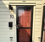 3-bedroom, 2-bath townhouse with a comfy backyard