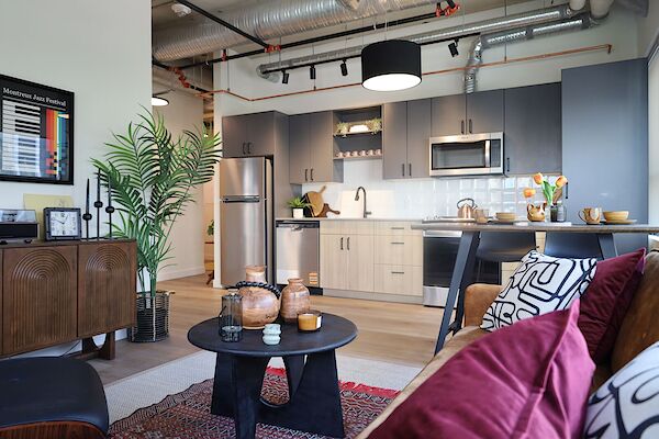 Calgary 1 bedrooms Apartment for rent. Property photo: 641444-2
