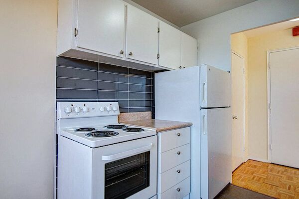Scarborough 2 bedrooms Apartment for rent. Property photo: 641924-2