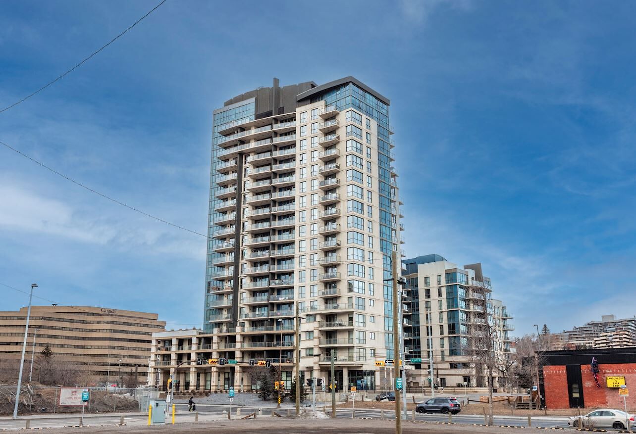 Calgary 1 + Den bedrooms Condo Unit for rent. Property photo: 642900-1