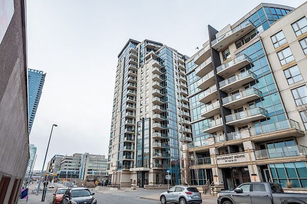 Calgary 1 + Den bedrooms Condo Unit for rent. Property photo: 642900-2