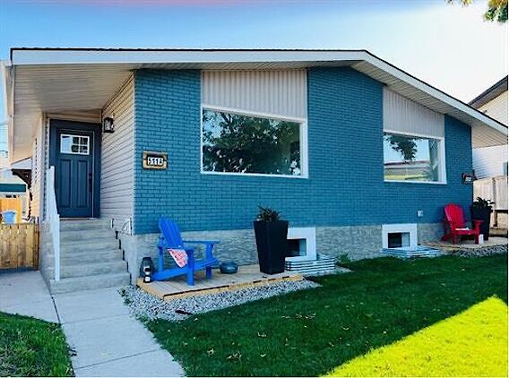 Calgary 2 + Den bedrooms Duplex for rent. Property photo: 643905-1
