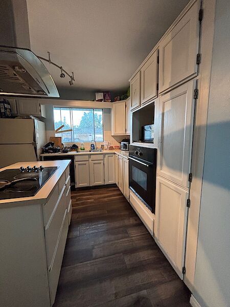 Calgary 3 bedrooms Main Floor for rent. Property photo: 644599-3
